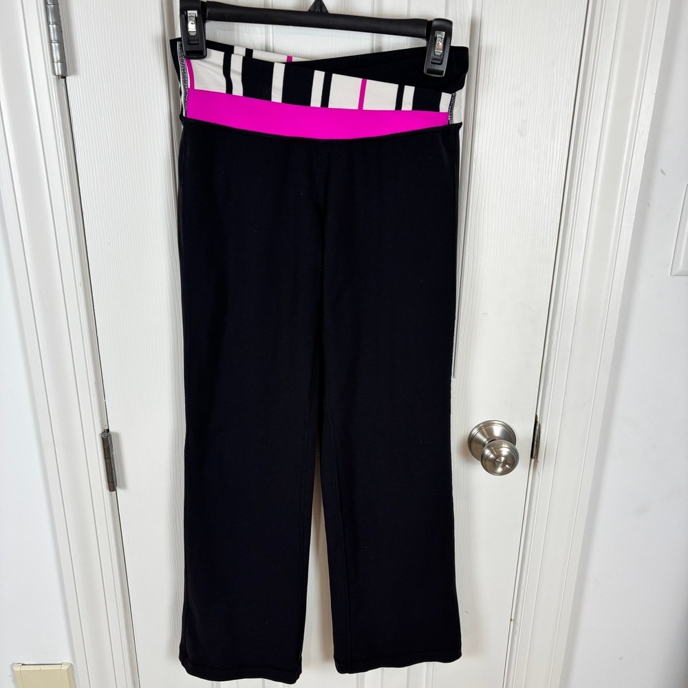 Lululemon Astro Black‎ Pink White Striped Foldover Waist Flare Yoga Pants Size 4